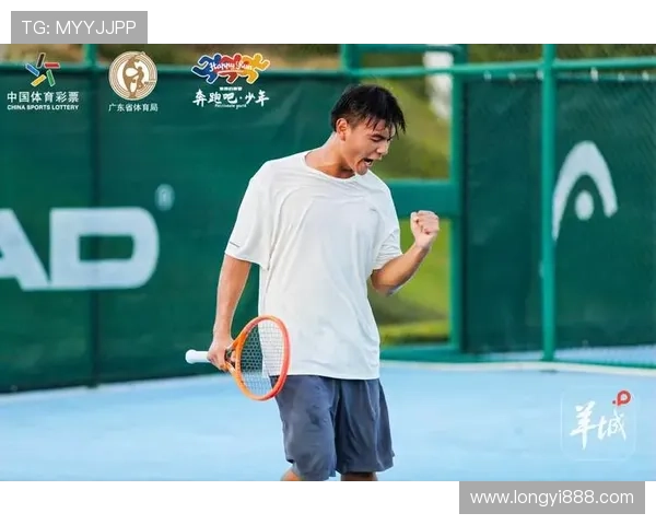 西安网球队的团队协作之道:网球巨献背后的默契与拼搏精神